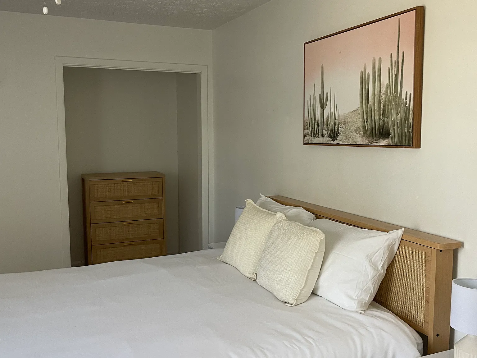1 bed, 750 sqft, $1,700 — Photo 4