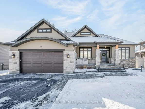 55 Dr Neelin Dr, Ottawa, ON K0A 2Z0