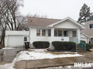 802 E Corrington Ave, Peoria, IL