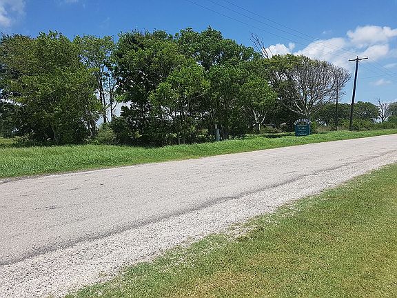 3rd image of County Road 476