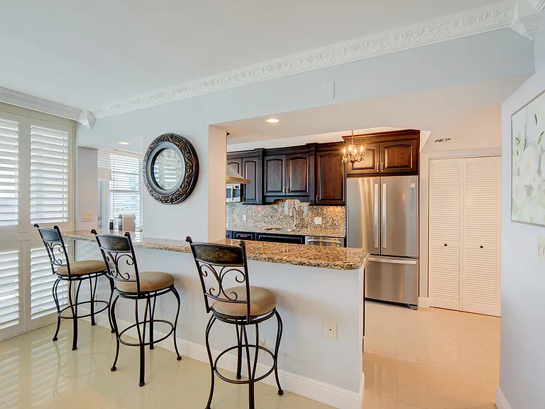 1390 S Ocean Blvd #11D — Photo 37