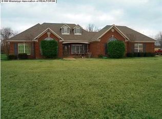 1505 Highway 4 W, Sarah, MS 38665