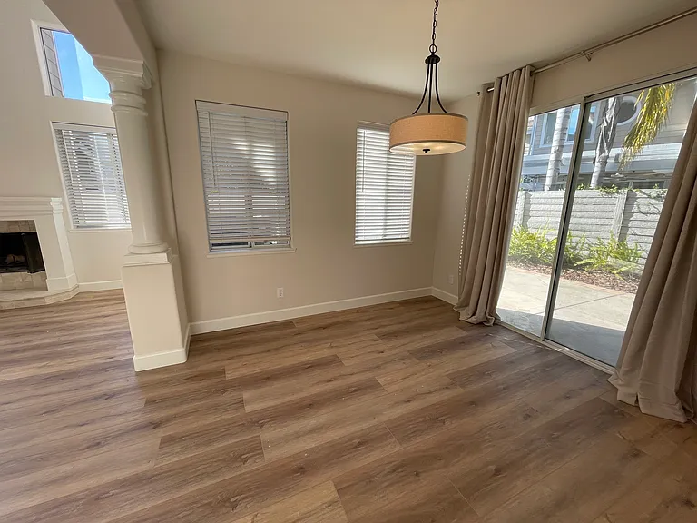 1067 Terrace Hill Cir — Photo 5