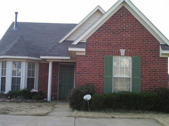 1st image of 7325 Pecan Meadow Dr E