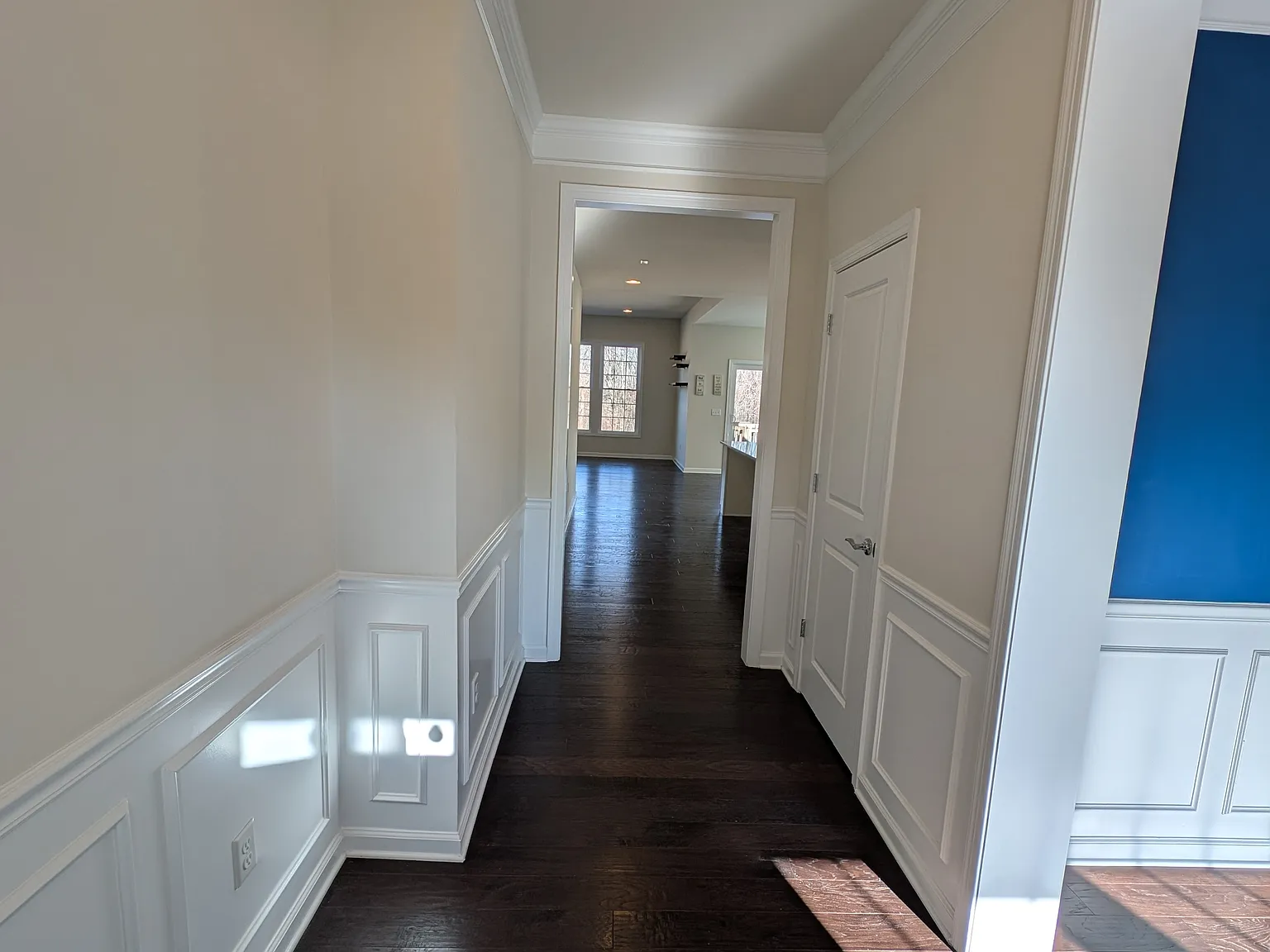 2 bed, 1740 sqft, $4,250 — Photo 3