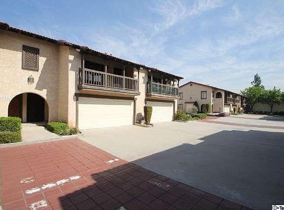4th image of 1212 Glenview Ln