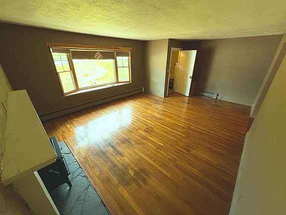 2nd view of living room