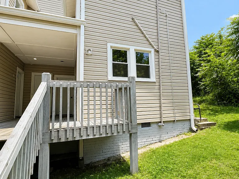 708 D St #1W — Photo 3