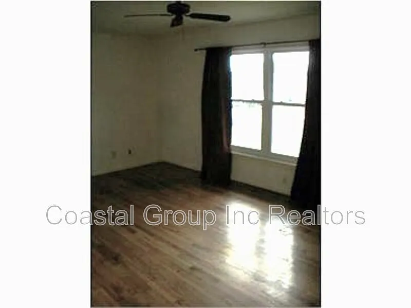 Building Photo - 5605 Westbury Rd