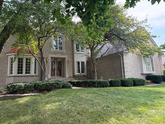 2nd image of 1594A Arbor Creek Dr