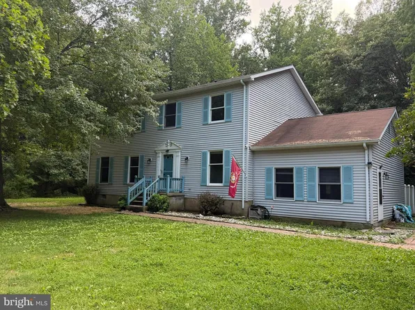 1270 Tongue Cove Dr, Lusby, MD 20657