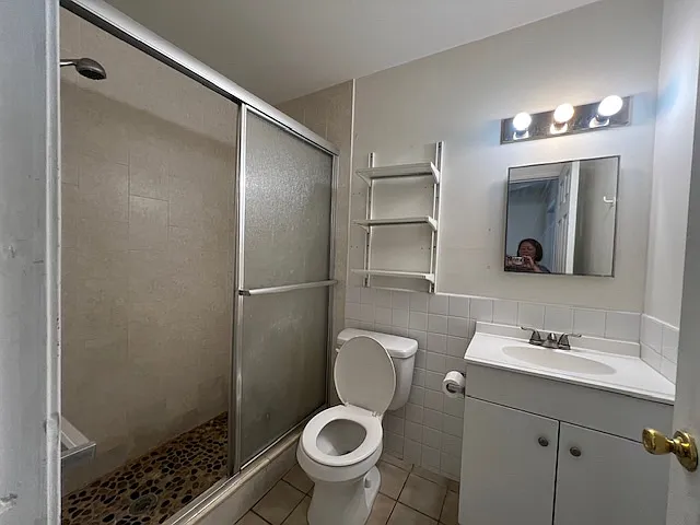 222 N 9th St #2F — Photo 3