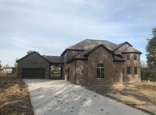 4137 Gardner St, Sterling Heights, MI 48310