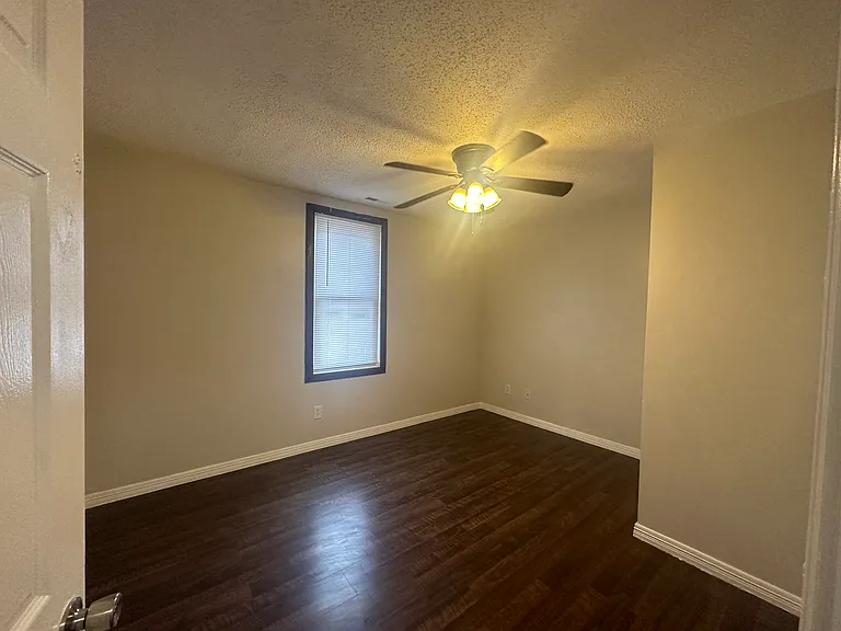 2607 Adams Ave #1 — Photo 8