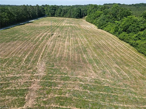 3rd image of 7875 Antioch Church Rd