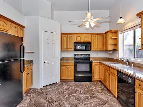 5th image of 16036 N 11th Ave Unit 1125