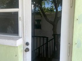 707 6th Ave S, Lake Worth Beach, FL