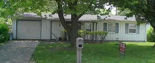 1120 Westfield Dr photo 1