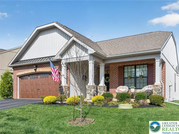 3786 Daylily Dr, Emmaus, PA 18049