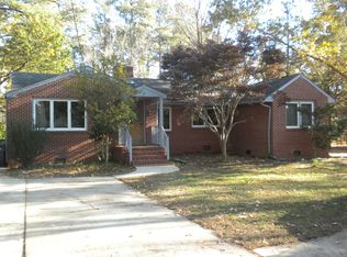 1 Wagner Rd, Poquoson, VA 23662