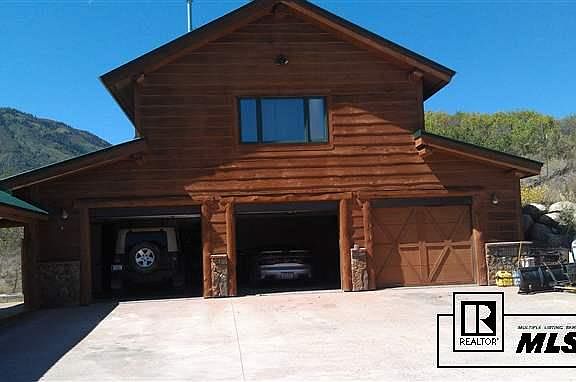 5th image of 26000 Vista Valley Ct