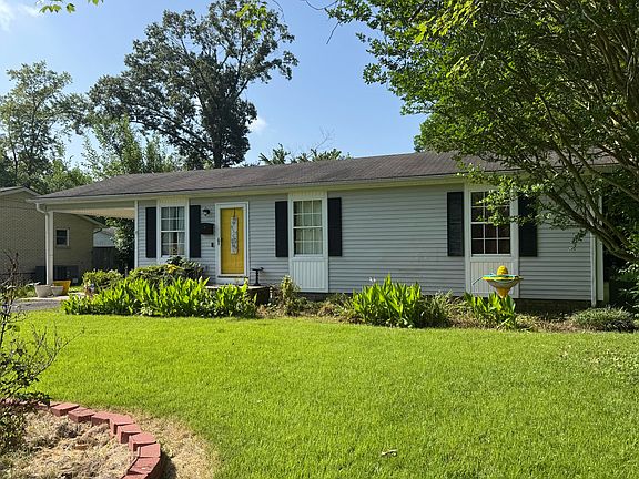 3rd image of 1713 College Farm Rd