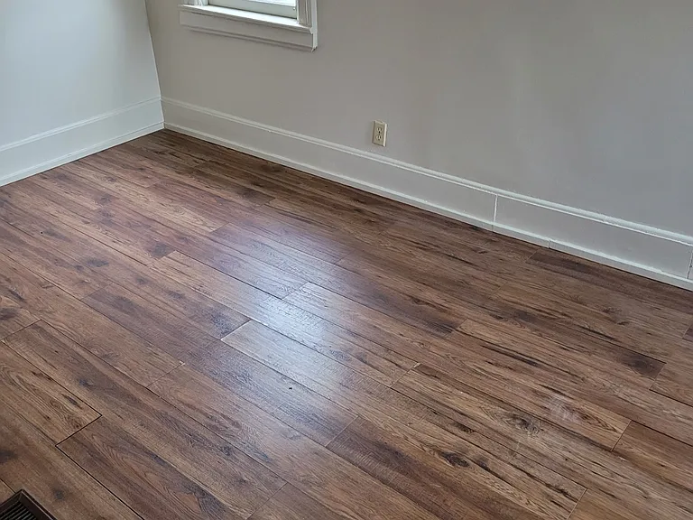 884 Elmwood Ave #4 — Photo 5