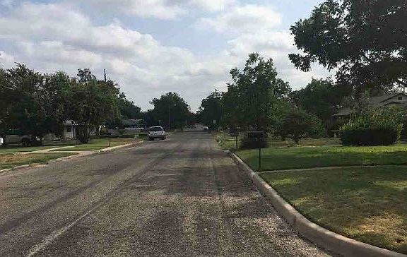 4th image of 2427 Abilene St