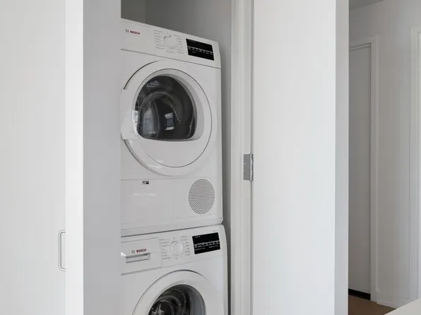515 West 38th Street 25D image 3 of 11
