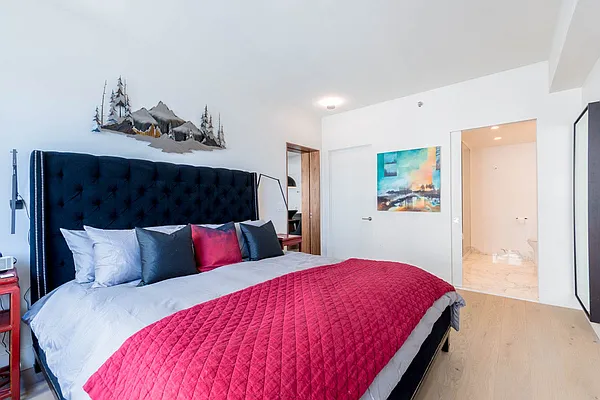 Rented by Douglas Elliman | media 86