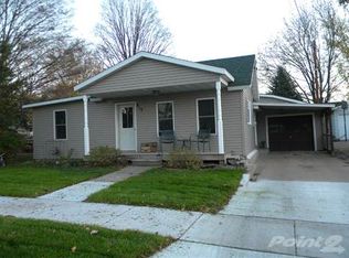 419 Union St, Manawa, WI 54949