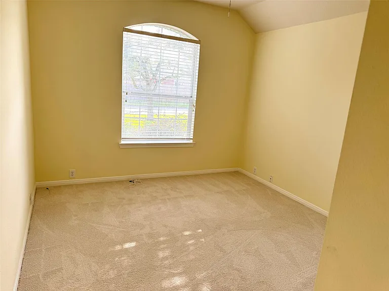 2607 Sun Cove Ln — Photo 20