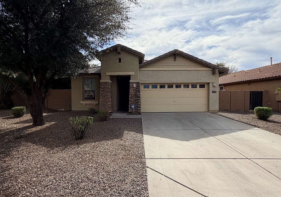 1st image of 2739 E Canyon Creek Dr