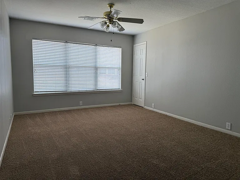 20234 Cypresswood Gln — Photo 14