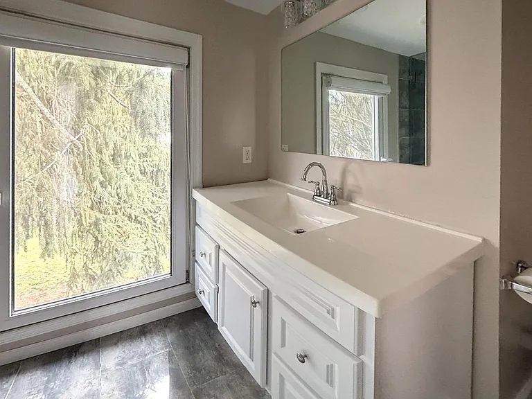 8008 Algon Ave — Photo 2