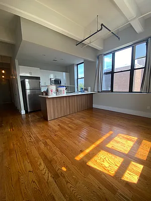 Rented by City Vista Inc | media 1