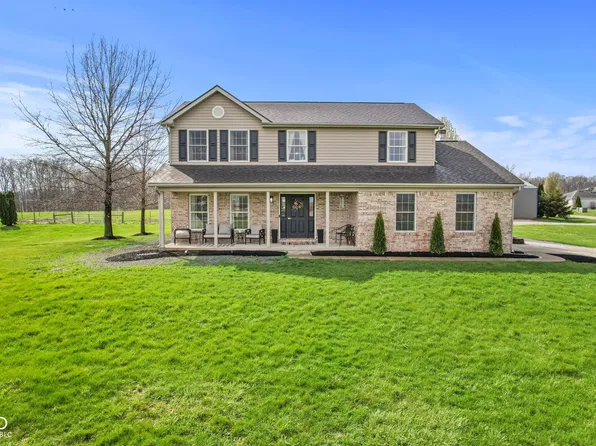 9033 W Koger Ln, Martinsville, IN 46151