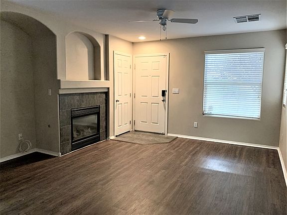 5th image of 8232 Wildwood Glen Dr
