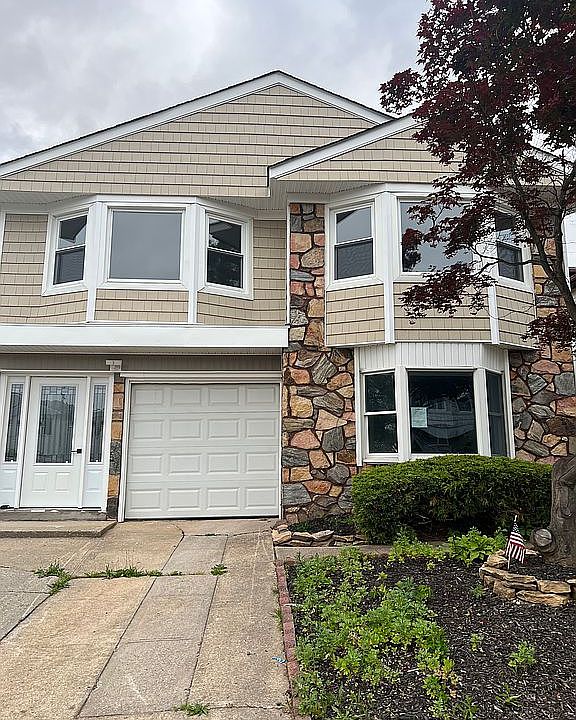 27 Bangor St, Staten Island, NY 10314 Zillow