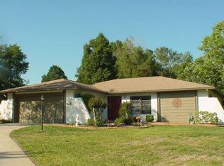 16 Sycamore Cir, Homosassa, FL 34446