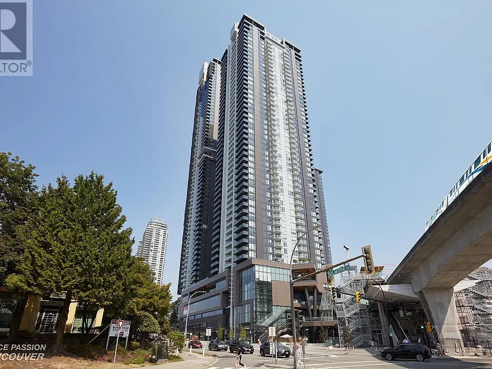 2186 Gilmore Ave #710