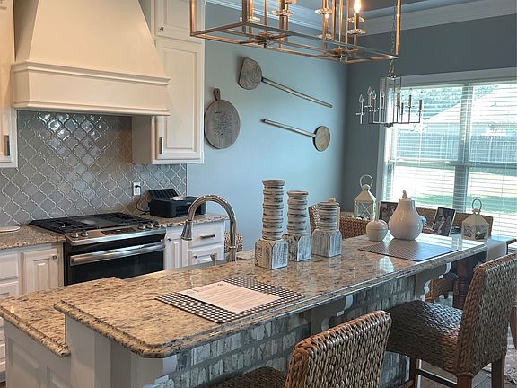 5th image of 261 Evangeline Creek Dr Unit 9