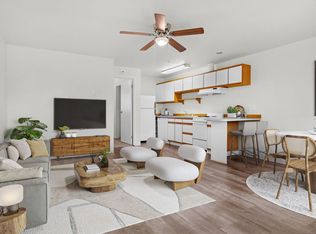 Welcome Home to Sandpoint Crest Apartments, Seattle, WA 98125