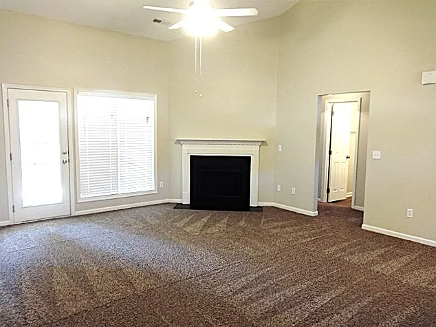 104 Covey Ct — Photo 7