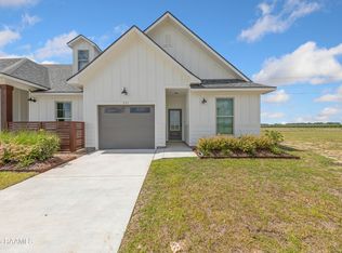 111 Maplebrook Way, Youngsville, LA 70592