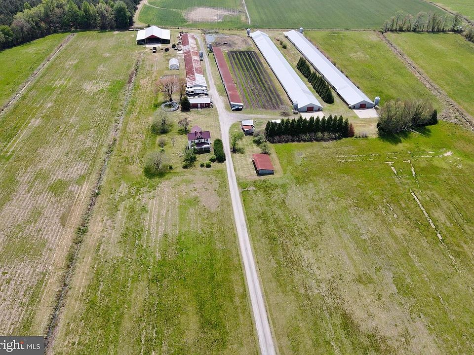 1st image of 36555 Sheppards Crossing Rd