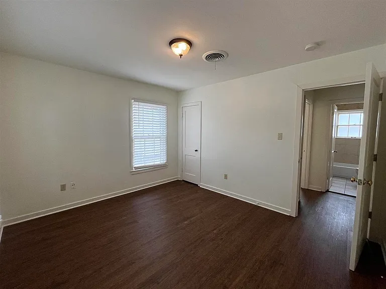 4300 McCutchen Ave — Photo 11