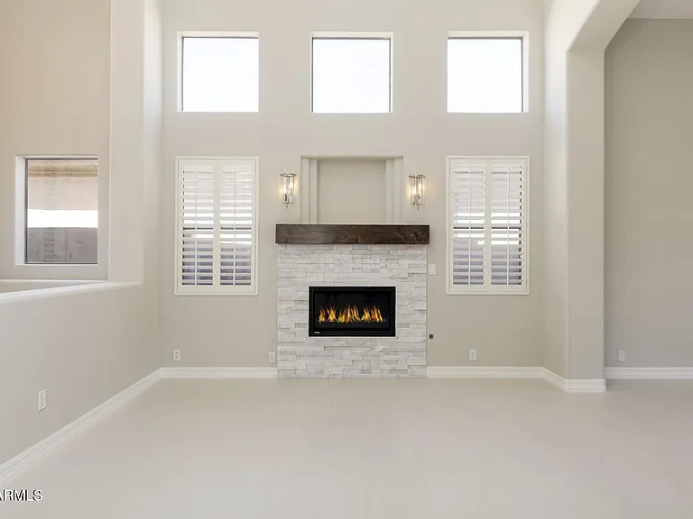 7647 E Los Gatos Dr — Photo 27