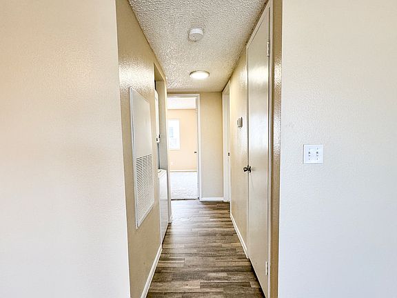 2 bedroom - 2 bathroom apartment:
- hall