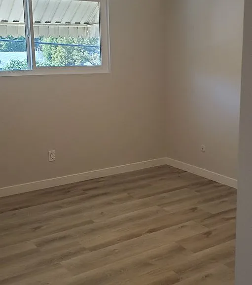 109 N Merrimac Dr — Photo 16
